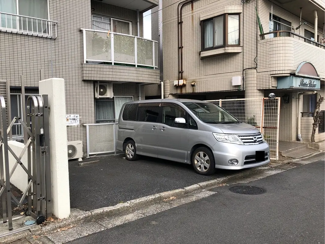 江戸川区北小岩３丁目　月極駐車場